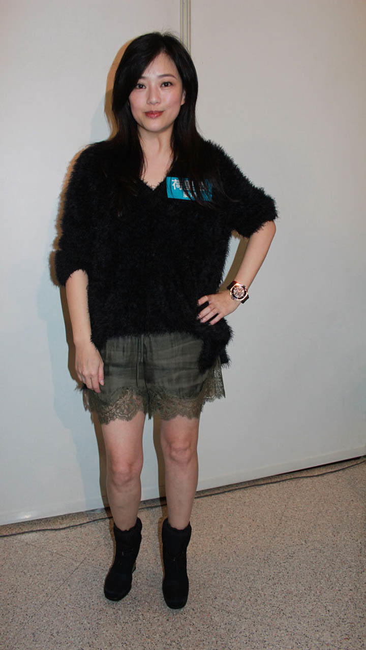 誰人能這麼刻意假到底