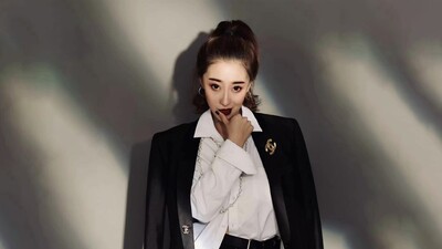 烟火里的尘埃 (我的心里住着一个苍老的小孩)