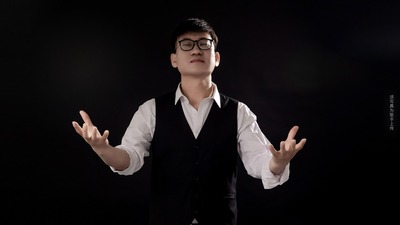 我的頭髮白了