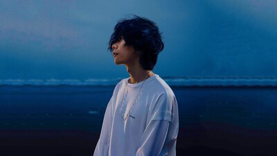 灰色と青 (灰色與青)