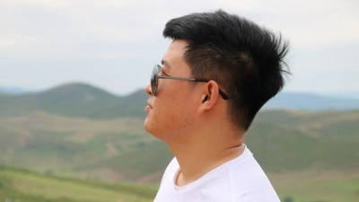 月光它落屋檐，月亮照山川 (是阿鑫吖 remix)