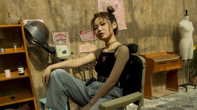 一腔诗意喂了狗